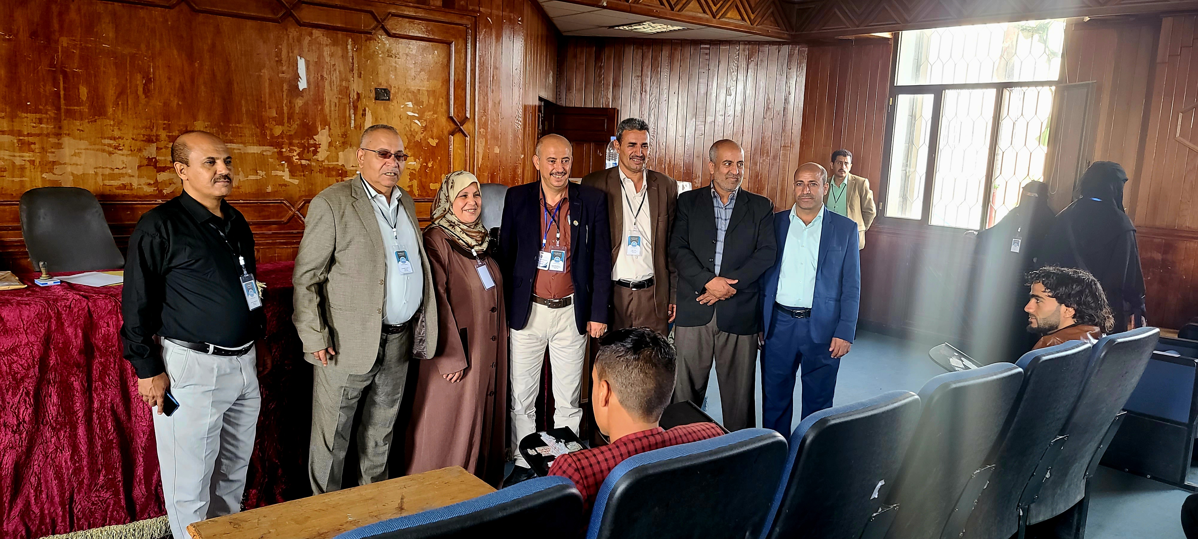 تدشين اختبارات القبول بكلية العلوم الإدارية (للنظام العام)